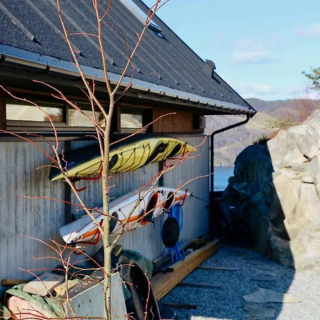 Unique With View On Randoy By Stavanger Hébergement de vacances Hjelmeland